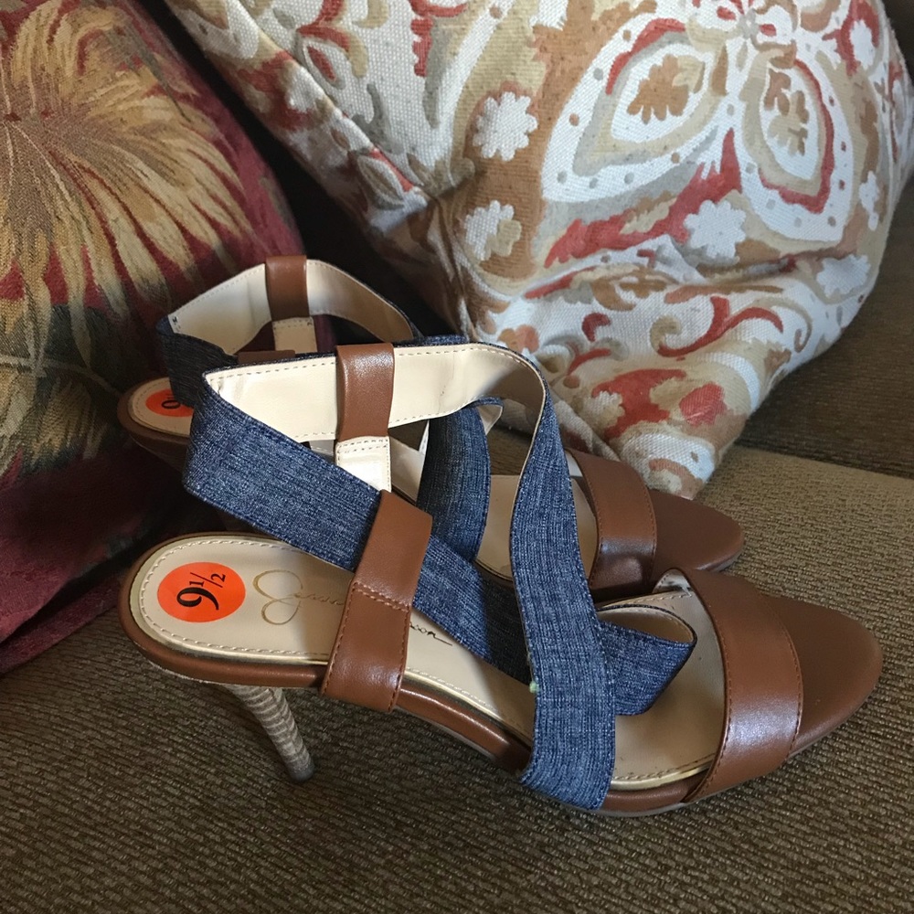 Jessica Simpson heels